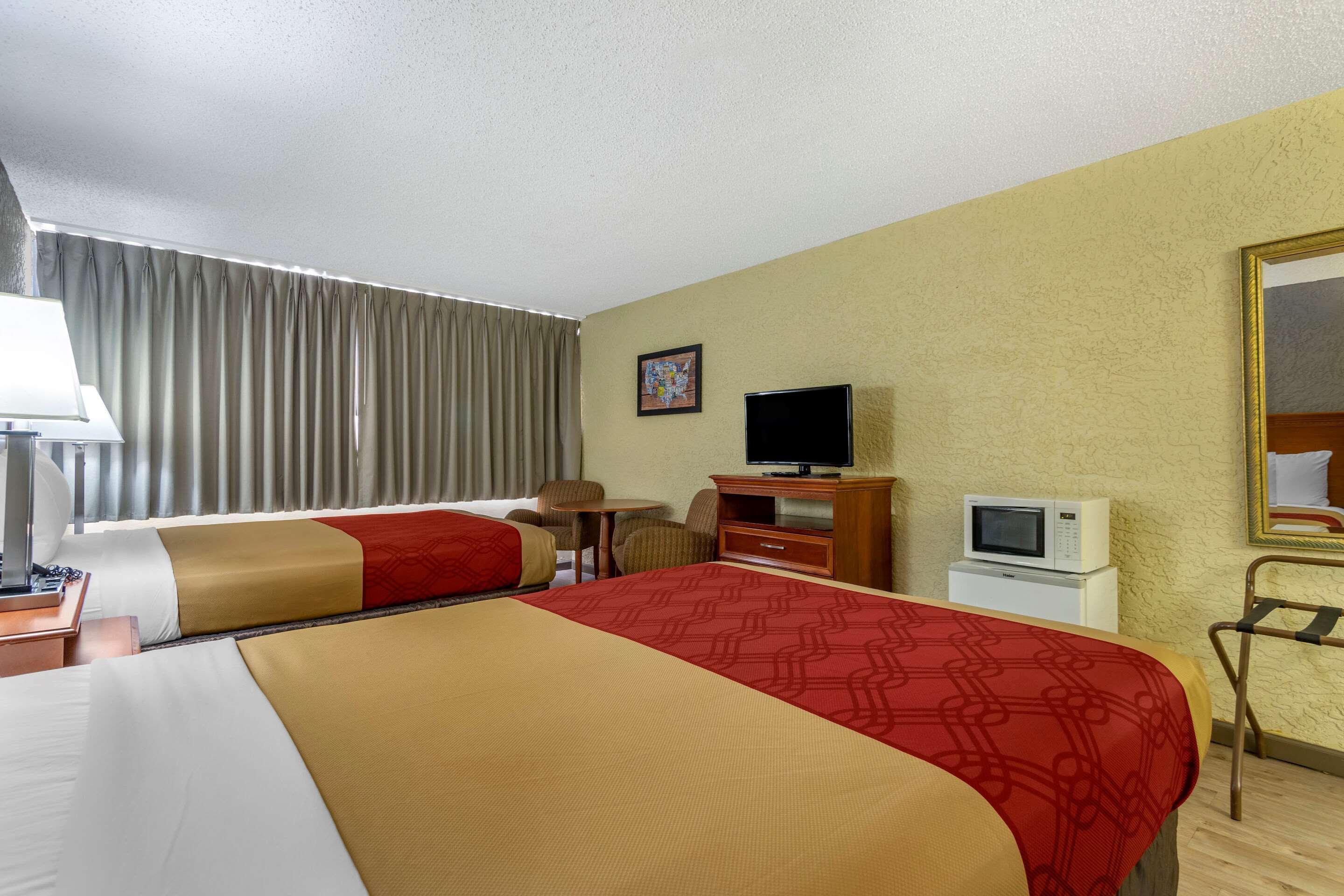 Econo Lodge Broken Arrow-Tulsa Kültér fotó